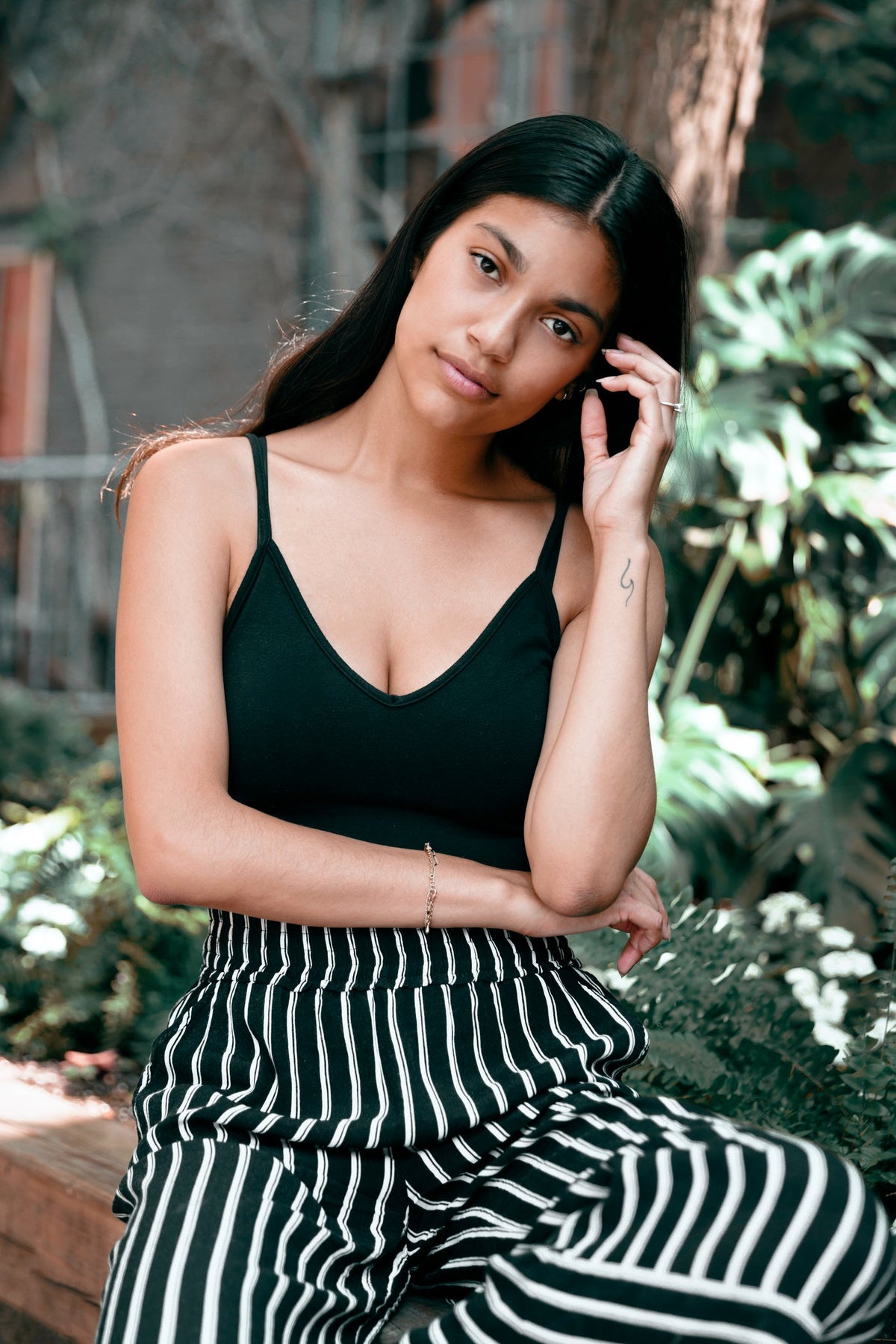 Hemlora Pleated Midi Skirt